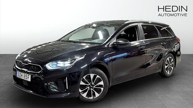 Begagnad Kia Ceed Sportswagon 2021 Svart Kombi
