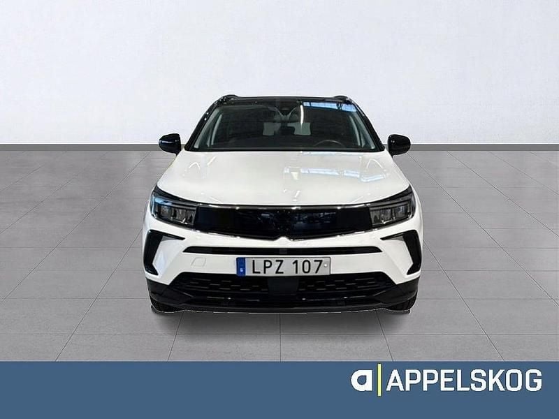 Begagnad Opel Grandland X 131 HK (96 kW) 2023 Vit SUV