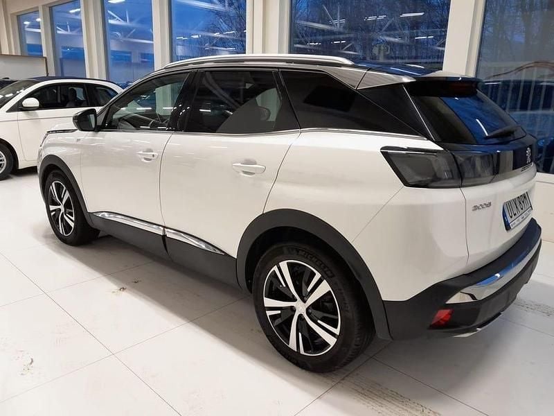Vit Begagnad 2023 Peugeot 3008 GT-line SUV | 274 900 kr (Lite dyr) - Bild 1/4