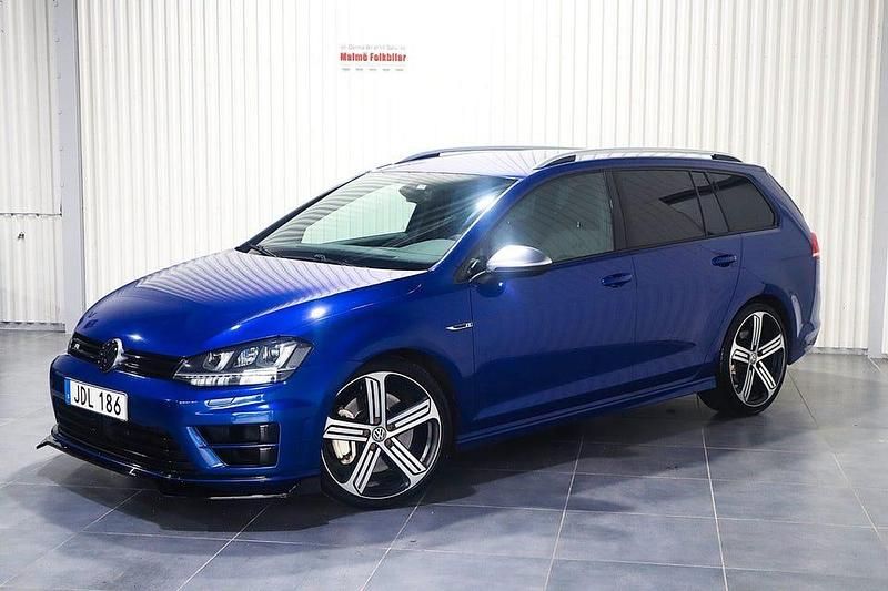 Begagnad VW Golf VII R 301 HK (221 kW) 2016 Blå Kombi
