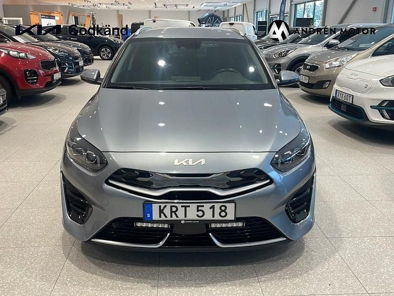 Begagnad Kia Ceed Sportswagon Advance 141 HK (103 kW) 2022 Grå Kombi