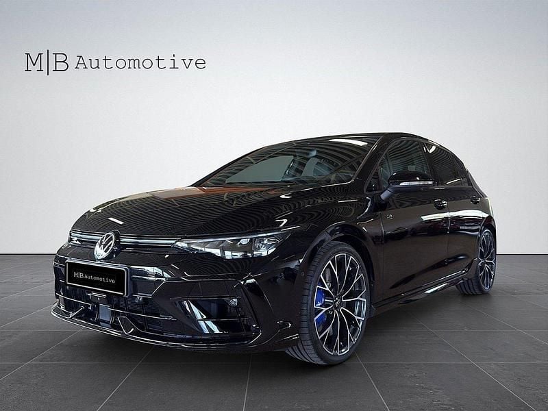 Svart Begagnad 2025 VW Golf VIII R Halvkombi | 599 900 kr - Bild 1/4