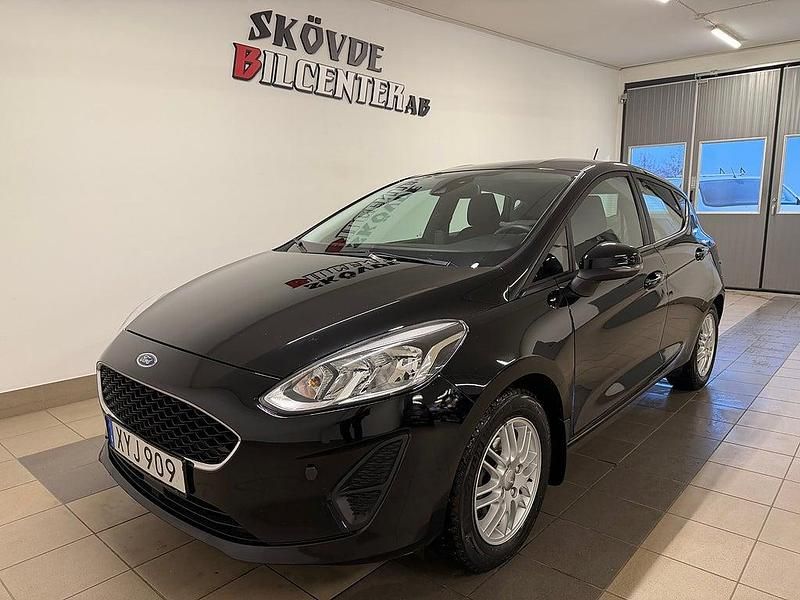 Begagnad Ford Fiesta Trend 86 HK (63 kW) 2018 Svart Halvkombi
