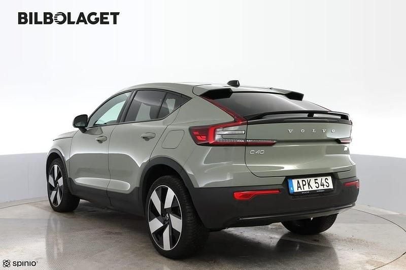 Begagnad Volvo C40 Core 169 kW (231 HK) 2022 Grön SUV
