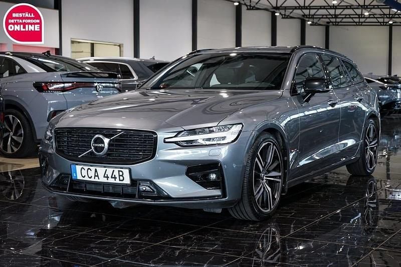 Grå Begagnad 2020 Volvo V60 R-Design Kombi | 349 500 kr (Dyr) - Bild 1/4