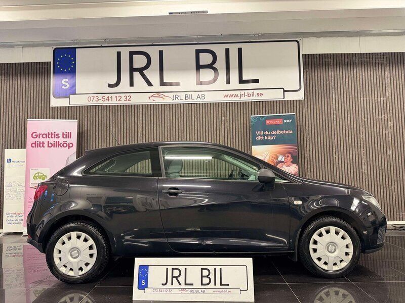 Svart Begagnad 2009 Seat Ibiza Reference Halvkombi | 28 900 kr (Marknadspris) - Bild 1/4