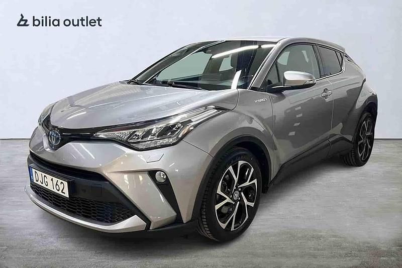 Grå Begagnad 2021 Toyota C-HR SUV | 194 900 kr - Bild 1/1