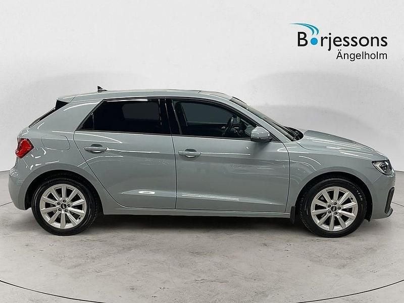 Begagnad Audi A1 Sportback Proline 112 HK (82 kW) 2022 Grå Halvkombi