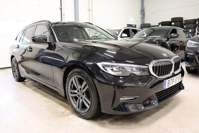 Begagnad BMW 320 Sport Line 190 HK (139 kW) 2021 Svart Kombi