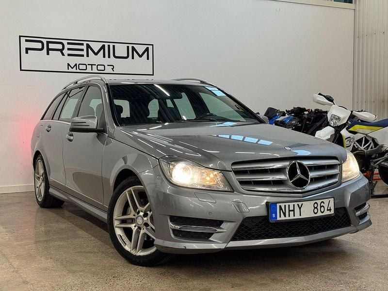 Silver Begagnad 2013 Mercedes C180 Avantgarde Kombi | 119 900 kr (Lite dyr) - Bild 1/2