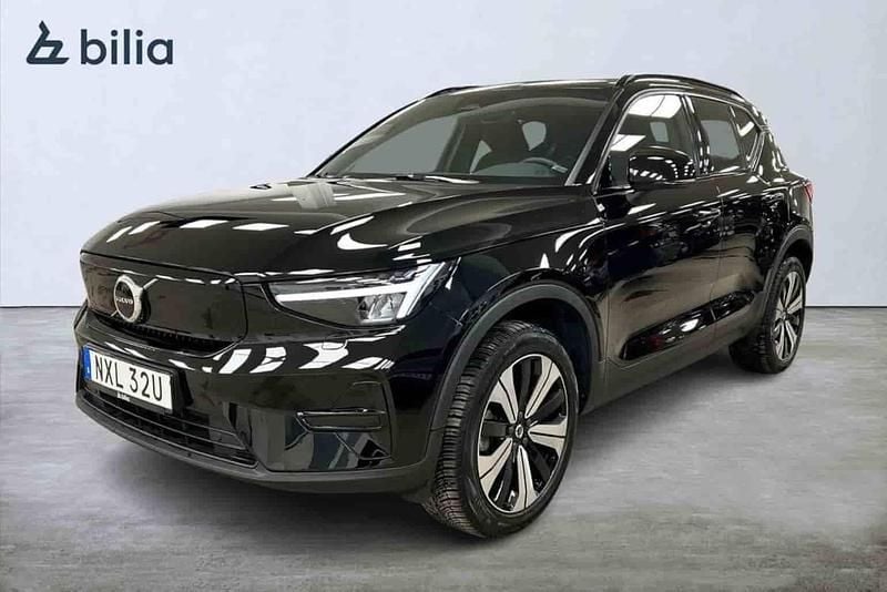 Svart Begagnad 2023 Volvo XC40 Single Motor SUV | 339 900 kr - Bild 1/1