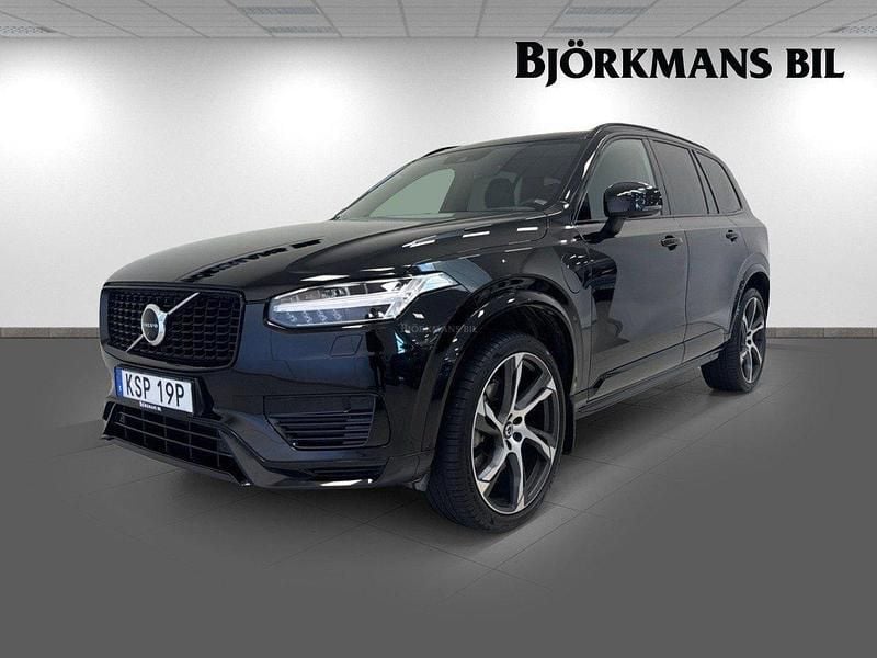 Svart Begagnad 2021 Volvo XC90 R-Design SUV | 619 900 kr (Marknadspris) - Bild 1/4