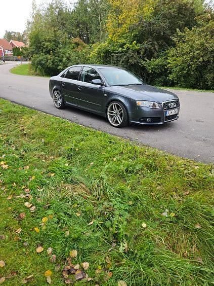 Begagnad 2006 Audi A4 S-Line Sedan | 60 000 kr (Marknadspris) - Bild 1/4