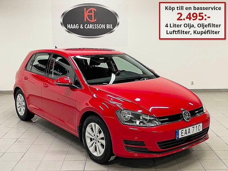 Röd Begagnad 2016 VW Golf VII Halvkombi | 119 000 kr (Bra pris) - Bild 1/4