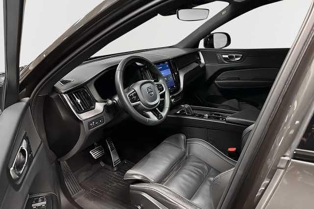 Begagnad Volvo XC60 252 HK (185 kW) 2022 SUV