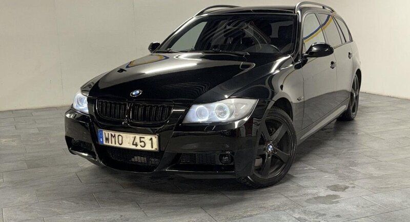 Svart Begagnad 2007 BMW 325 Comfort Edition Kombi | 50 000 kr (Superpris) - Bild 1/4