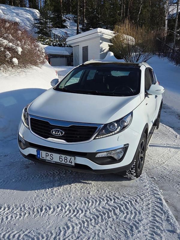 Begagnad Kia Sportage 184 HK (135 kW) 2012 SUV