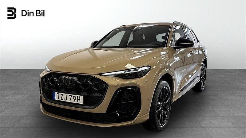 Ljusgul (sakhirguld metallic) Ny 2025 Audi Q5 S-Line SUV | 679 000 kr (Lite dyr) - Bild 1/4