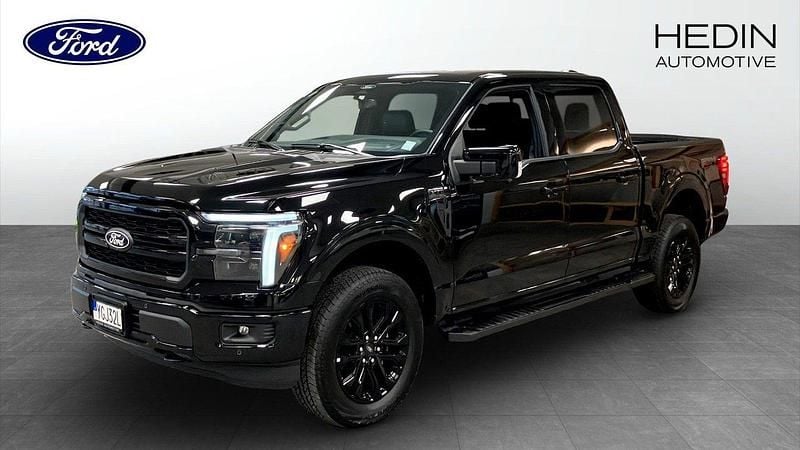 Svart (black) Ny 2025 Ford F-150 Lariat Pickup | 1 051 440 kr (Lite dyr) - Bild 1/4