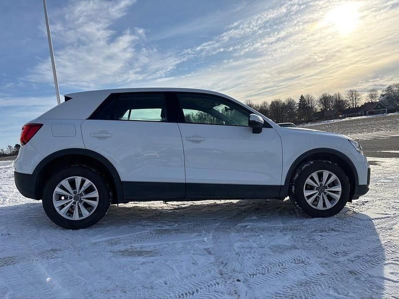 Begagnad Audi Q2 116 HK (85 kW) 2019 Vit SUV