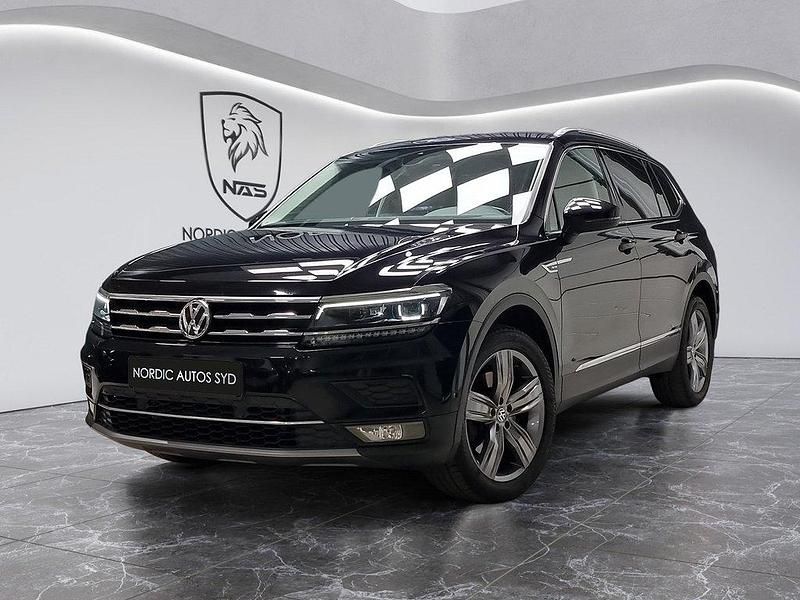 Svart Begagnad 2017 VW Tiguan Allspace GT SUV | 249 900 kr (Marknadspris) - Bild 1/4