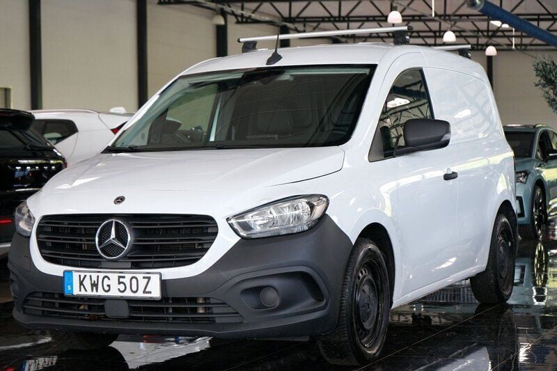 Vit Begagnad 2022 Mercedes Citan 110 Van | 124 500 kr - Bild 1/4