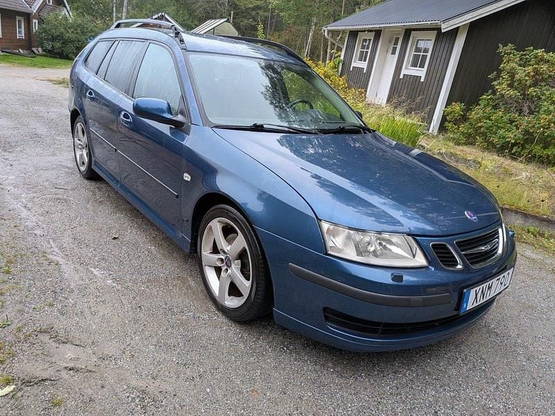 Blå Begagnad 2006 Saab 9-3 Vector Kombi | 69 000 kr (Dyr) - Bild 1/4
