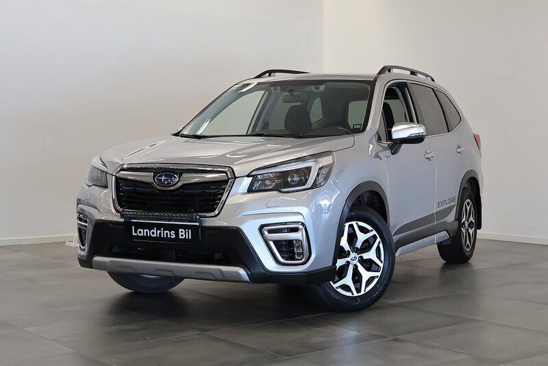 Silver Begagnad 2020 Subaru Forester SUV | 304 900 kr (Lite dyr) - Bild 1/4