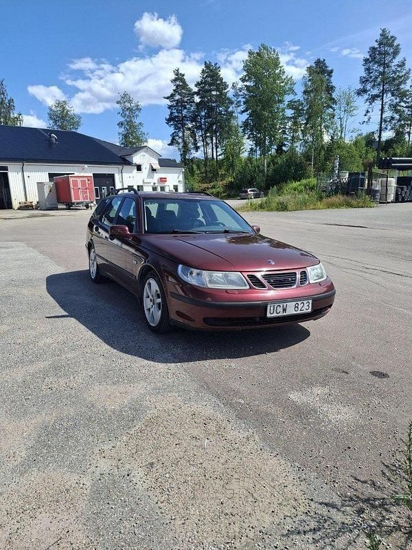 Röd Begagnad 2003 Saab 9-5 Linear Kombi | 12 500 kr (Dyr) - Bild 1/4
