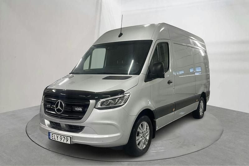 Silver Begagnad 2022 Mercedes Sprinter Van | 350 000 kr - Bild 1/4
