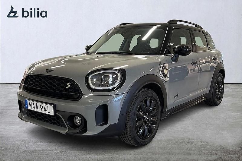 Grå Begagnad 2022 Mini Cooper Countryman Premium SUV | 229 900 kr (Bra pris) - Bild 1/4