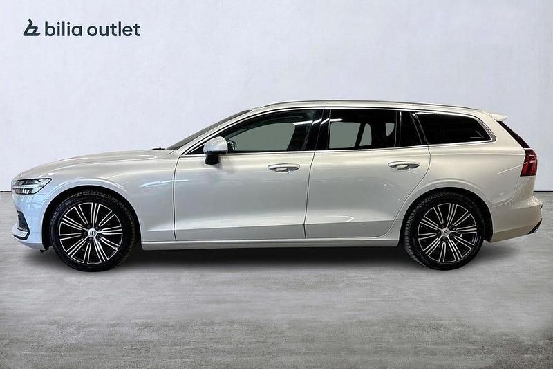 Begagnad Volvo V60 Inscription 150 HK (110 kW) 2018 Vit Kombi