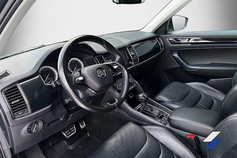 Begagnad Skoda Kodiaq Business Line 200 HK (147 kW) 2020 Grå SUV