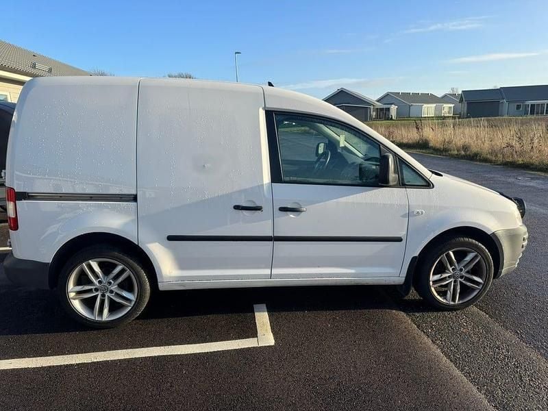 Begagnad 2009 VW Caddy Minibuss | 38 000 kr (Marknadspris) - Bild 1/4