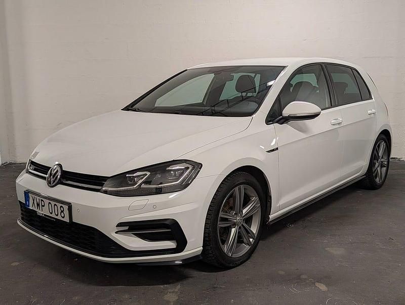 Begagnad VW Golf VII GT 150 HK (110 kW) 2020 Vit Halvkombi