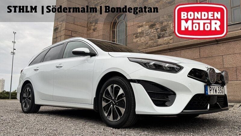 Vit Begagnad 2022 Kia Ceed Sportswagon Advance Kombi | 204 000 kr (Superpris) - Bild 1/4