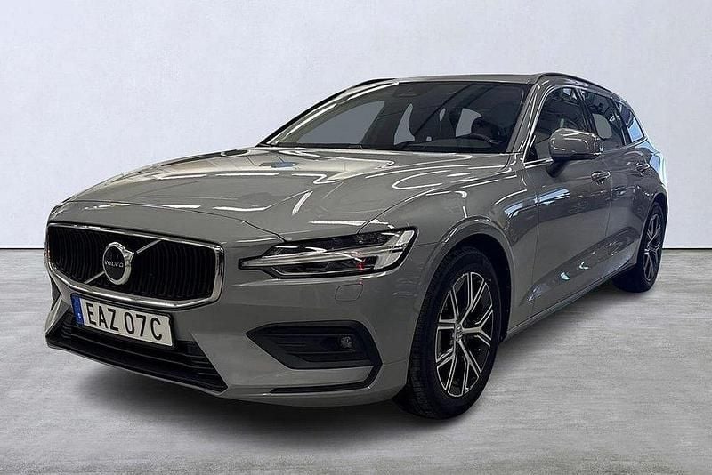 Grå Begagnad 2023 Volvo V60 Core Kombi | 335 000 kr (Bra pris) - Bild 1/4