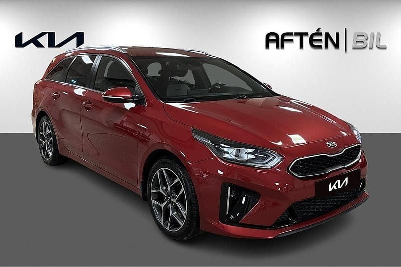 Begagnad Kia Ceed GT-Line 140 HK (102 kW) 2019 Röd Halvkombi