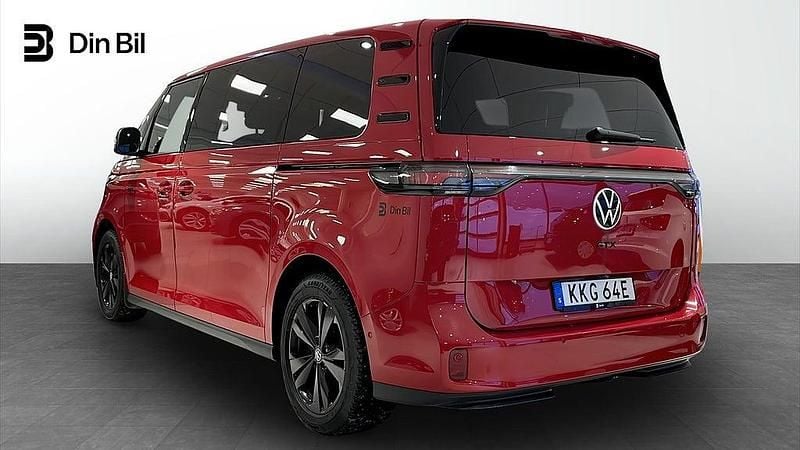 Begagnad VW ID. Buzz GTX 250 kW (340 HK) 2025 Röd Minibuss