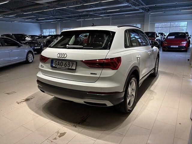 Begagnad Audi Q3 Advanced 192 HK (141 kW) 2020 Vit SUV