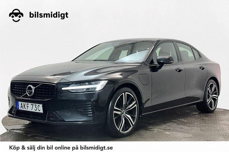 Svart Begagnad 2020 Volvo S60 R-Design Sedan | 279 900 kr (Marknadspris) - Bild 1/3