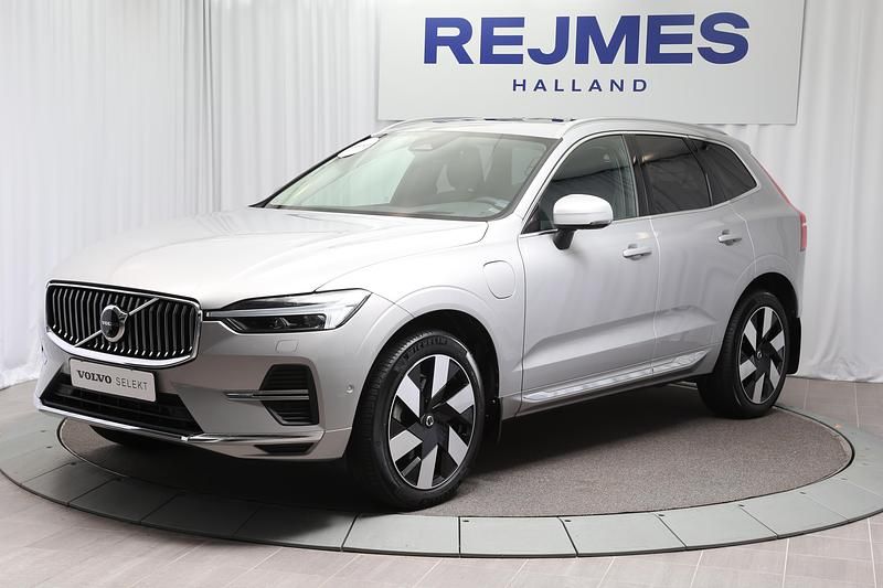 Silver Begagnad 2023 Volvo XC60 Ultimate SUV | 579 500 kr (Marknadspris) - Bild 1/4
