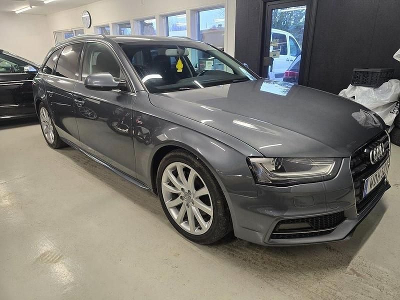 Grå Begagnad 2015 Audi A4 Sport Kombi | 139 000 kr (Bra pris) - Bild 1/4