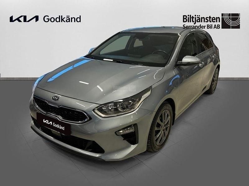 Grå Begagnad 2021 Kia Ceed Advance Halvkombi | 224 900 kr (Bra pris) - Bild 1/4