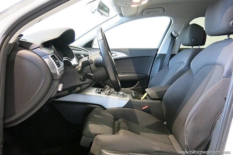 Begagnad Audi A6 177 HK (130 kW) 2014 Vit samma som bilen Kombi