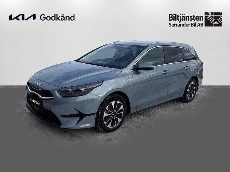 Grå Ny 2025 Kia Ceed Sportswagon Advance Kombi | 299 900 kr - Bild 1/4