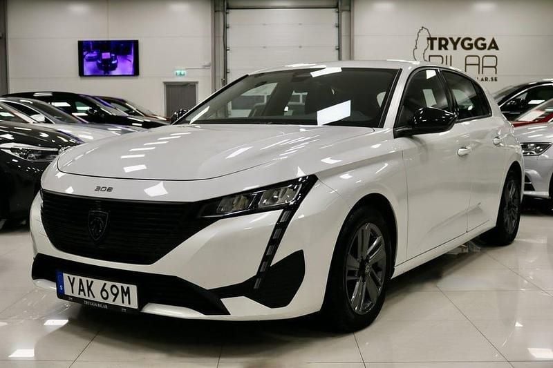 Begagnad Peugeot 308 131 HK (96 kW) 2022 Vit Halvkombi