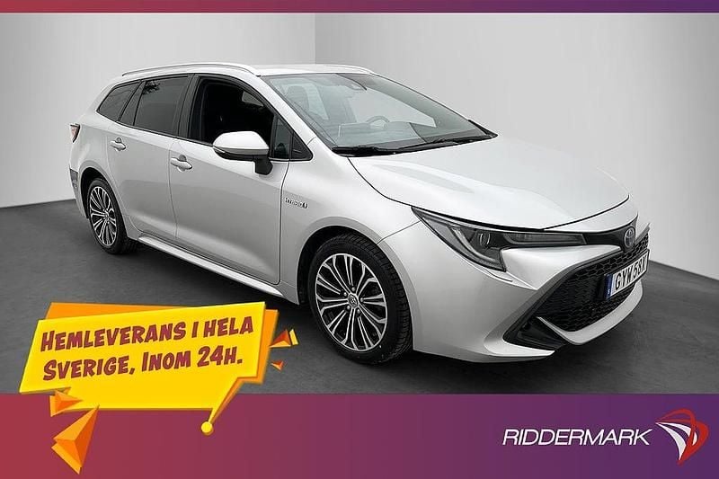 Begagnad Toyota Corolla Style 98 HK (72 kW) 2020 Silver Kombi