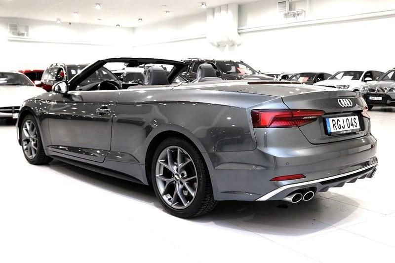 Begagnad Audi S5 354 HK (260 kW) 2018 Grå metallic Sportkupé