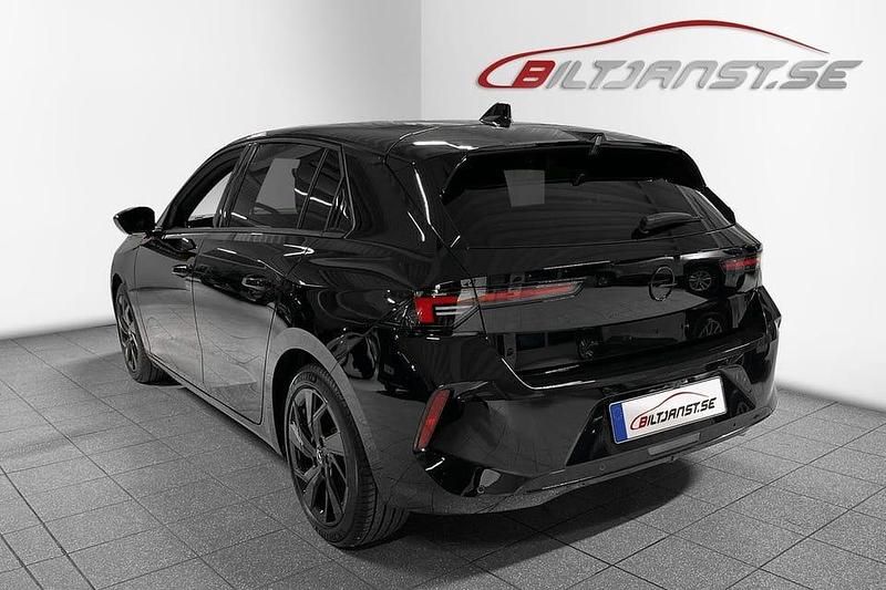 Begagnad Opel Astra 132 HK (97 kW) 2024 Svart